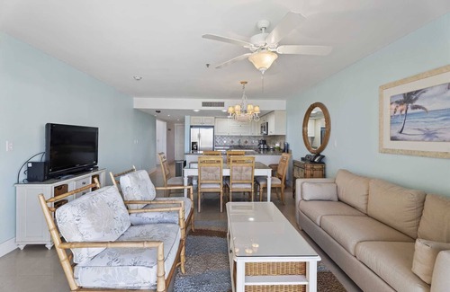 Oranjestad-West Condo | Beachfront - Royal Penthouse 3BR condo - BC352