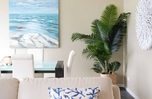 Mollymook Apartment | Beachfront Six - Perfectly located apartment right on the beach