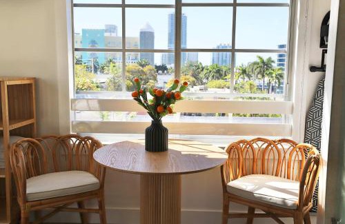 South Pointe Apartment | Beachfront South of Fifth Suite on Ocean Drive Miami Beach