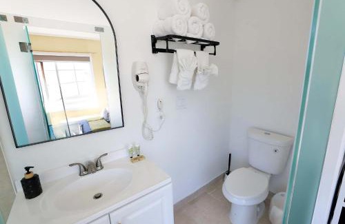 South Pointe Apartment | Beachfront South of Fifth Suite on Ocean Drive Miami Beach