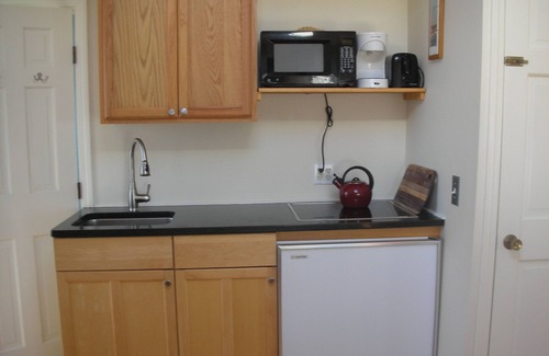 North Truro Condo | Beachfront Truro Getaway