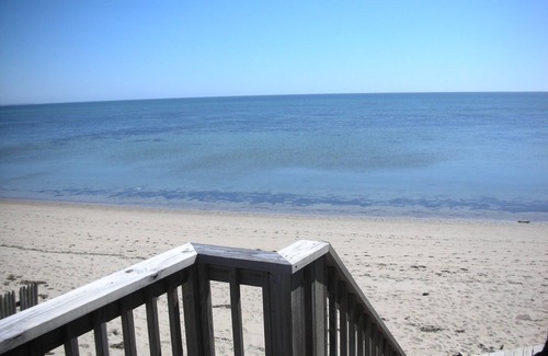 North Truro Condo | Beachfront Truro Getaway