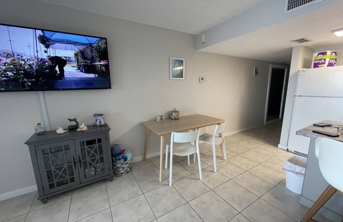 Daytona Beach Shores Apartment | Beachfront piece of heaven!