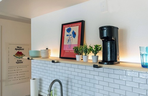 Daytona Beach Apartment | Beachfront with an ocean view! Cozy studio with King size bed