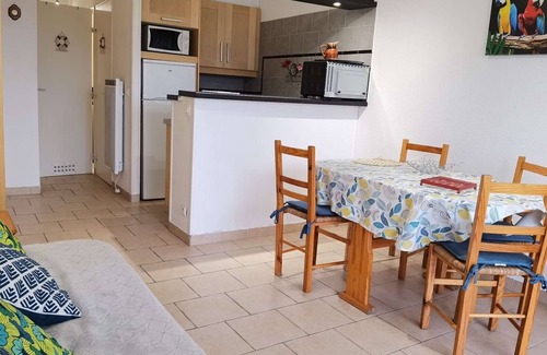 Marseillan Plage Apartment | Beachside 2-BR Apartment for 5 with Private Parking & Terrace in Marseillan