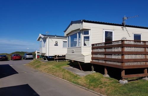 Brean House | Beachside Holiday with Sea Views