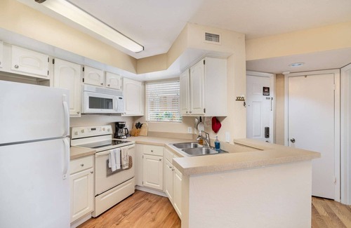 Ocean Side Village Apartment | Beachside Pondview Retreat
