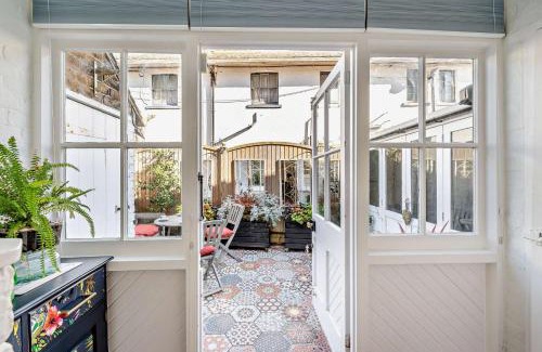 Broadstairs House | Beachtown Cottage