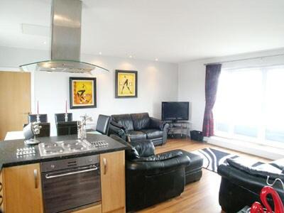Llanelli House | Beachview