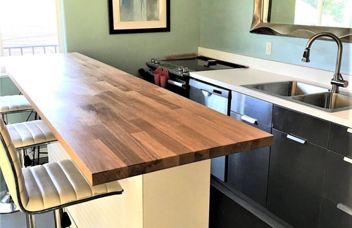 South Redondo Apartment | Beachy and Bright 4 bedroom, walk to beach!