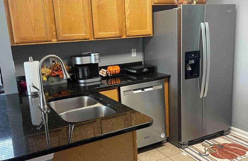 Northeast Raleigh House | Beacon Villa Comfy Home