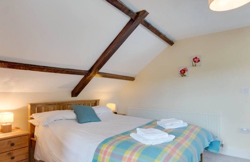Brecon House | Beacons View Farm Group