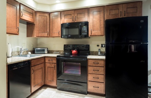 Steamboat Springs Condo | Bear Claw 100 On Mountain Studio With Ski-In/Ski-Out Access!