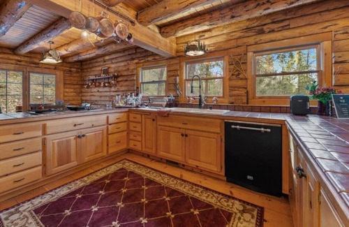 Sugarloaf Cabin | Bear Hollow Retreat: Secluded, Luxury, Log Cabin!