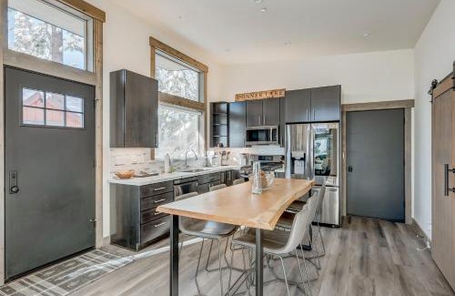 Truckee House | Bear's Den