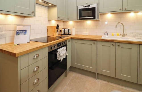 Little Rissington Cottage | Bears Court Unit 4 - UK48010