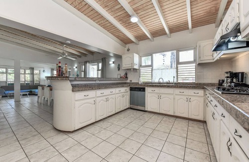 Pos Chiquito House | Beatiful House 2 minutes to the beach. 6 Persons