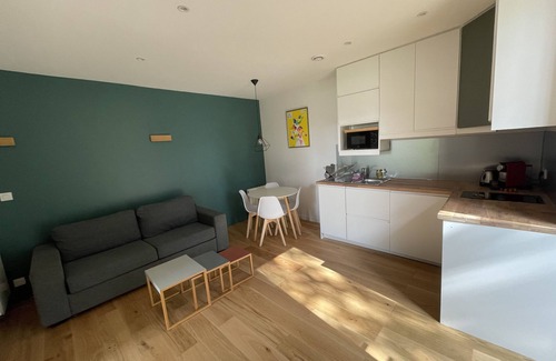 Vienne Apartment | Beau 2 Pièces Indépendant Dans un Parc Verdoyant