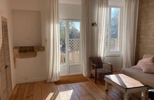 Cursan Apartment | Beau gîte dans Domaine viticole & arboricole