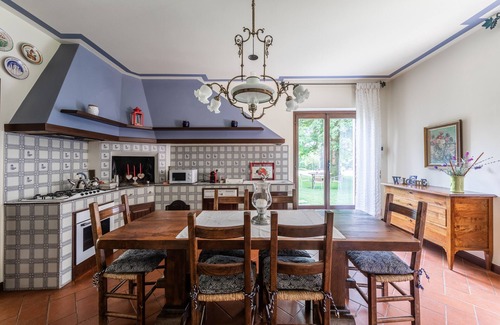 Beregazzo Con Figliaro Villa | Beautiful villa with pool surrounded by nature near Golf and Tennis courts