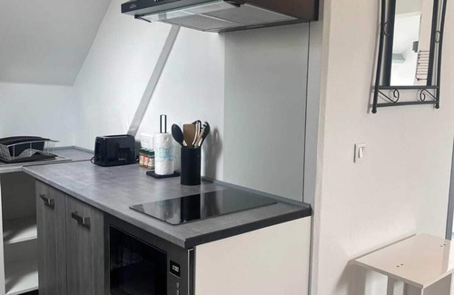 Sedan Apartment | Beau Loft Neuf Face au Château de Sedan- 1 Chambre- 40m2- Tout Confort- Netflix