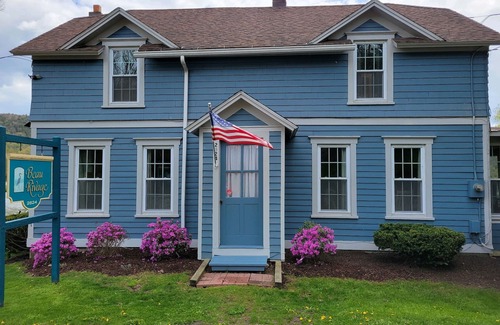 Milford House | Beau Rivage Waterfront, kayak, SUP, great fishing, swimming, fire pit, updated