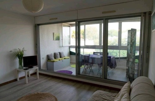 La Petite Motte Apartment | Beau Studio de 34 m2 Piscine et Pataugeoire, Place de Parking Privée