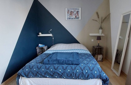 Challans Apartment | Beau T3 Calme 2 Chambres/loggia vue Jardin/20 mn des Plages/challans Centre