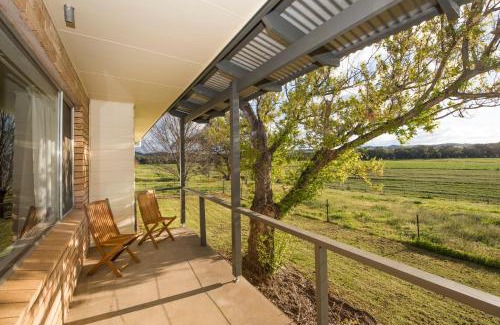 Galambine House | Beaudesert Cottage - Mudgee