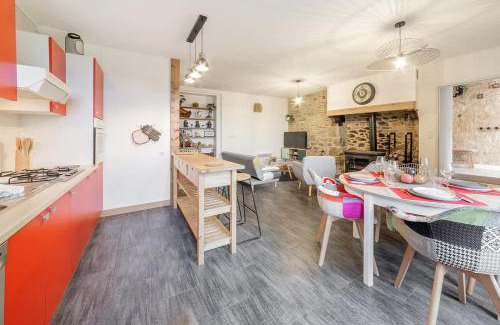 Saint-Pere House | Beauregard - Jolie maison - Vue sur Rance - 4 pers