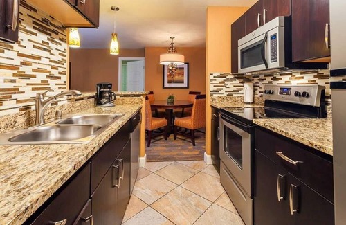 Las Vegas Apartment | BEAUTFUL + KITCHEN + POOL+ WIFI