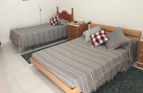 Vista de los Angeles-Rumina House | BEAUTIFUL HOUSE ABOUT 100 METERS FROM THE BEACH. WEB PRICE MAX 6 PEOPLE