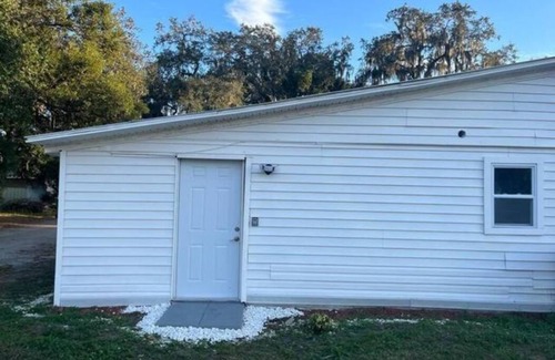 Zephyrhills West Apartment | Beautiful 1/1 Studio in Zephyrhills