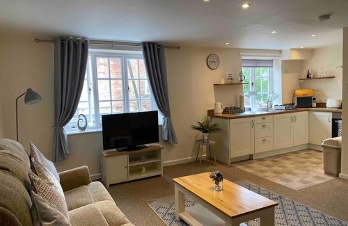 Ludwel Apartment | Beautiful 1 Bed Apartment in the Heart of Ludlow