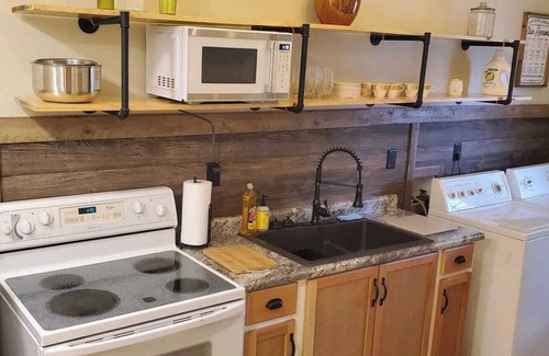 Sandusky Apartment | Beautiful 1 bedroom apartment in downtown Sandusky