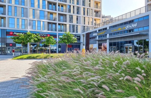 Dubai Production City Apartment | Beautiful 1 Bedroom Flat With 5 Star Resort Style Amenities.