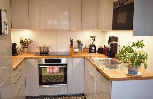 Montparnasse Apartment | Beautiful 1 Bedroom Near Montparnasse Market