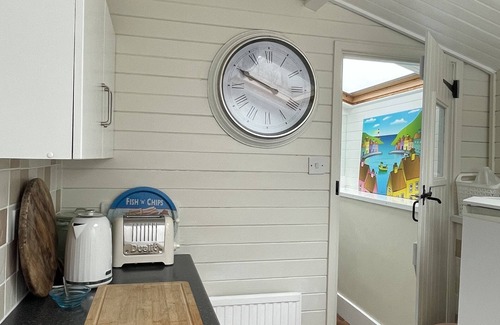 Saint Columb Major Cottage | Beautiful 18th Century Character Cottage. Close to beaches.