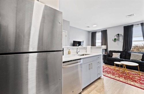Everett Apartment | Beautiful 1BR Near Encore Boston 7828