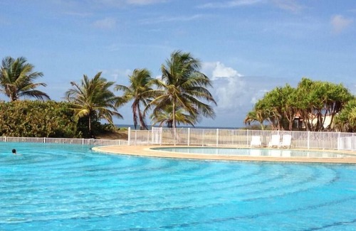 Anse des Rochers Apartment | BEAUTIFUL 1st LINE SEA APARTMENT