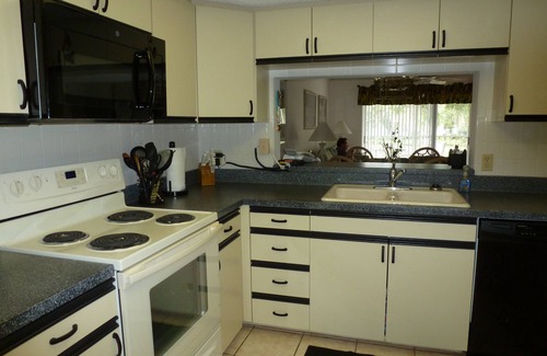 Tara Golf and Country Club Condo | Beautiful 2 Bed, 2 Bath Condo In Terraces At Tara Golf & Country Club