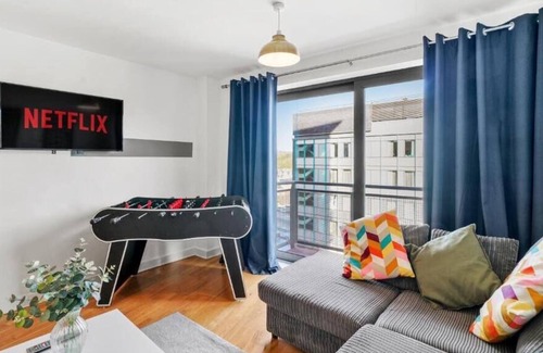 Sheffield Apartment | Beautiful 2 Bed in Central Sheffield - Parking