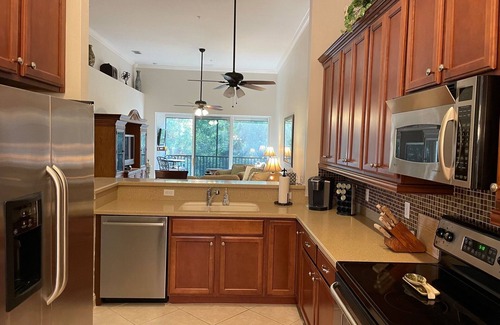 Bonita Springs Condo | Beautiful 2 Bed + 2 Bath updated Vasari Country Club condo - Matera neighborhood