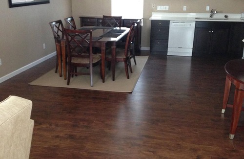 Aurora Condo | Beautiful 2 Bedroom Luxury Loft in the heart of Aurora