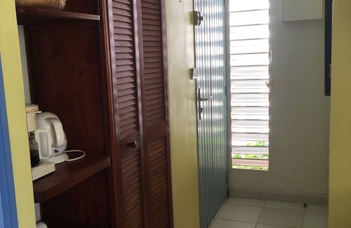 Sainte-Anne Apartment | Beautiful 2 bedroom/2 bathroom apartment in residence with pool and gardens