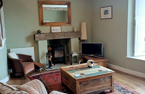 Richmond House | Beautiful 2 bedroom spacious Cottage in the heart of historic Richmond
