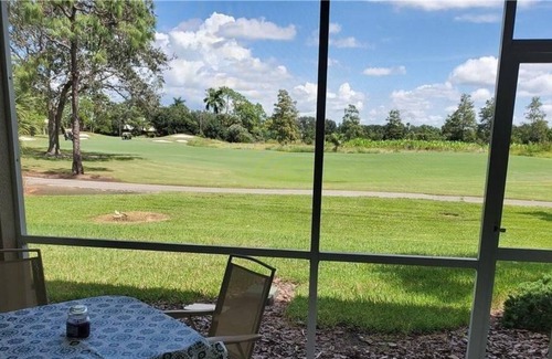 Gateway Condo | Beautiful 2 Br. Condo (72595) by Houzlet