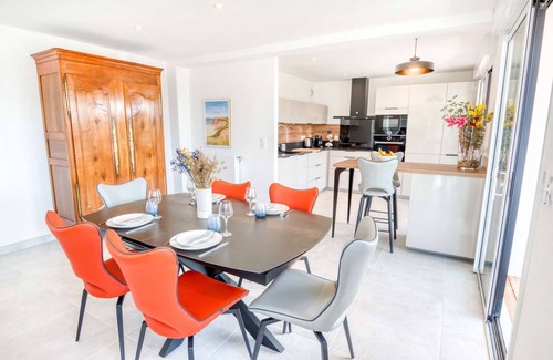 Larmor-Plage Apartment | Beautiful 2-room apartment, 200 m from the beach, by Groom*