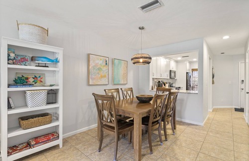 Butler Beach Condo | Beautiful 2BR 2.5BA Ocean View Condo - The Perfect Beach Getaway!