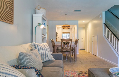 Butler Beach Condo | Beautiful 2BR 2.5BA Ocean View Condo - The Perfect Beach Getaway!